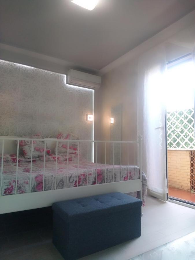 Rosilienza Suites Private Spa, Patio Garden Free Trasfer To & From Airport Фьюмичино Экстерьер фото