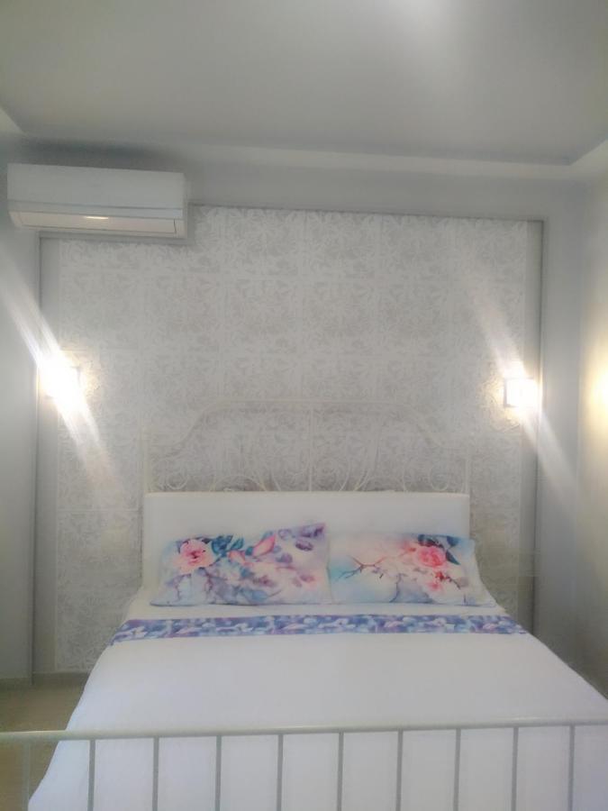 Rosilienza Suites Private Spa, Patio Garden Free Trasfer To & From Airport Фьюмичино Экстерьер фото